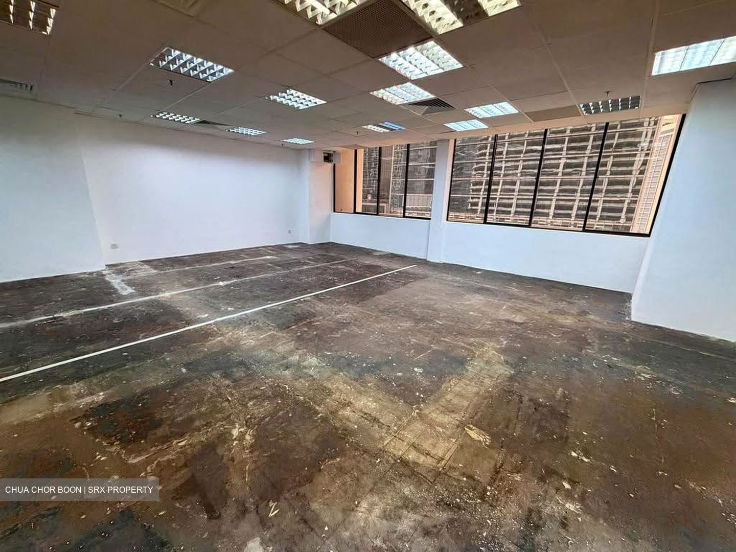 International Plaza (D2), Office #629667361